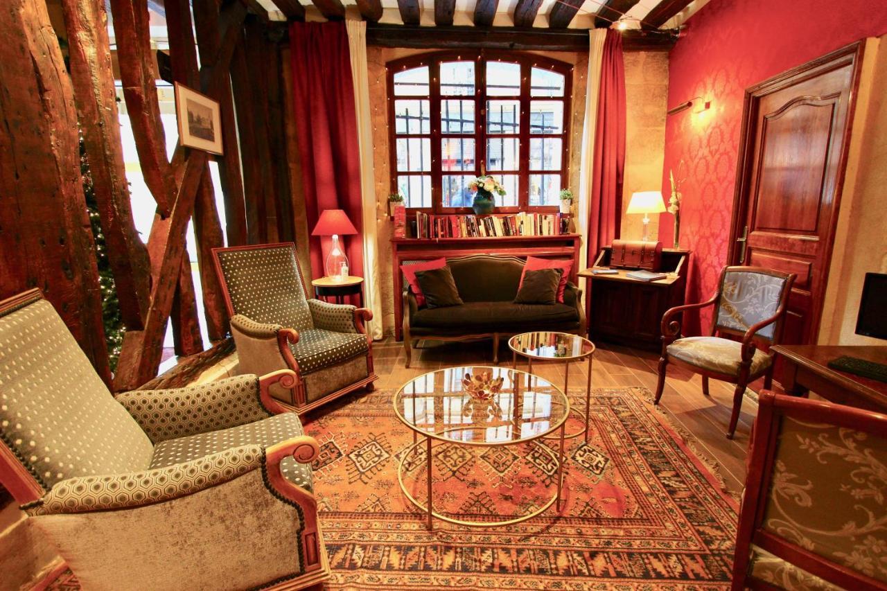 Hotel De La Bretonnerie Paris Exterior photo