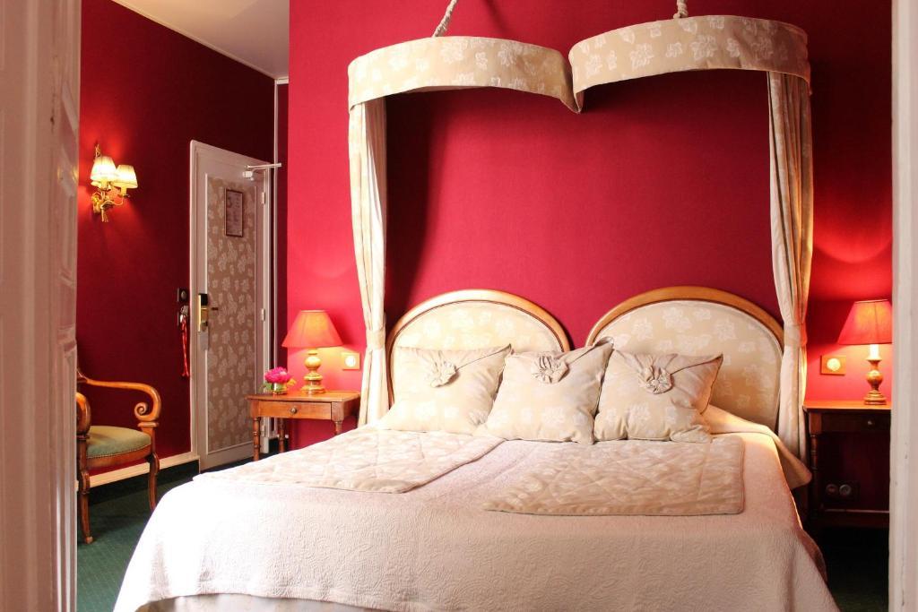 Hotel De La Bretonnerie Paris Room photo